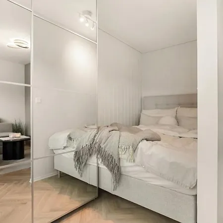 Modern And Cozy Only 5 Minutes From Center Apartamento